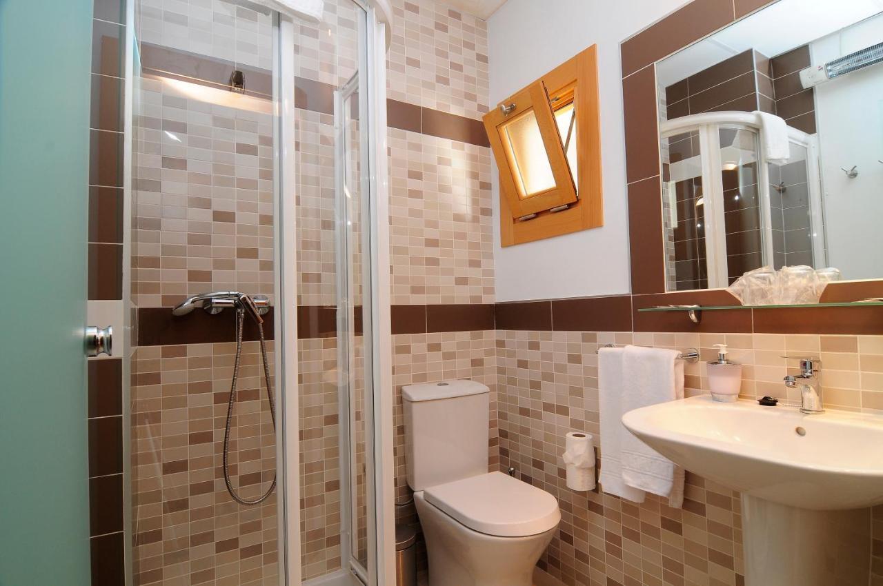 Hotel Amalurra Granada Caparacena Pokoj fotografie